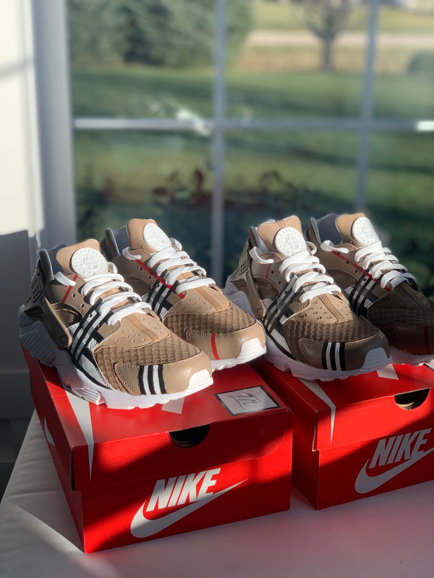 Burberry - Huaraches - Tommy Manning Art